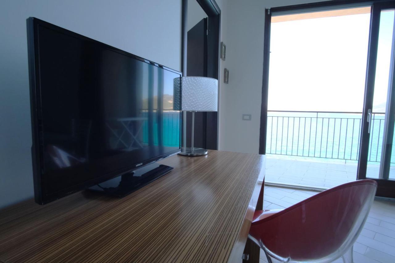 Nuraghe Apartments Teulada Bagian luar foto