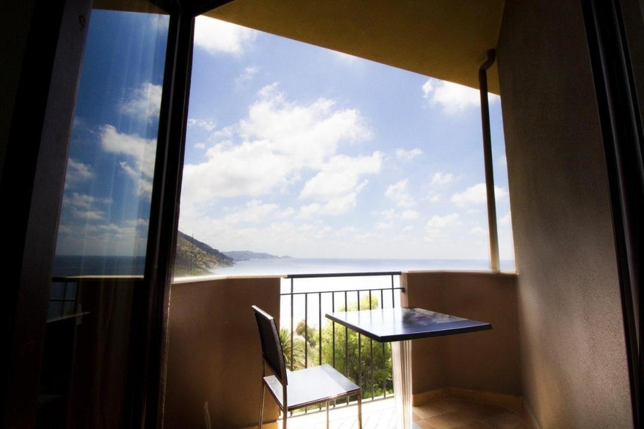 Nuraghe Apartments Teulada Bagian luar foto